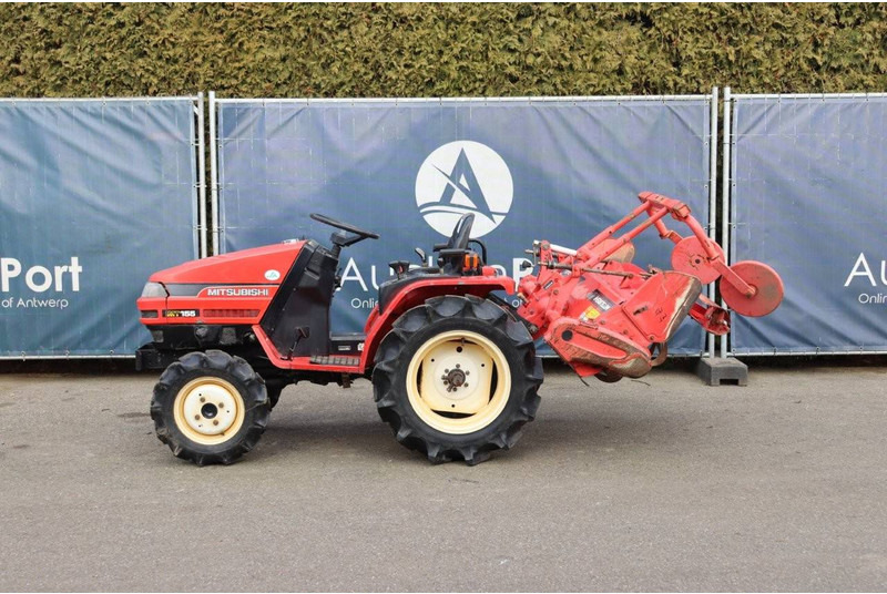 Mitsubishi MT155 - Трактор: фото 2 Mitsubishi MT155 - Трактор: фото 2
