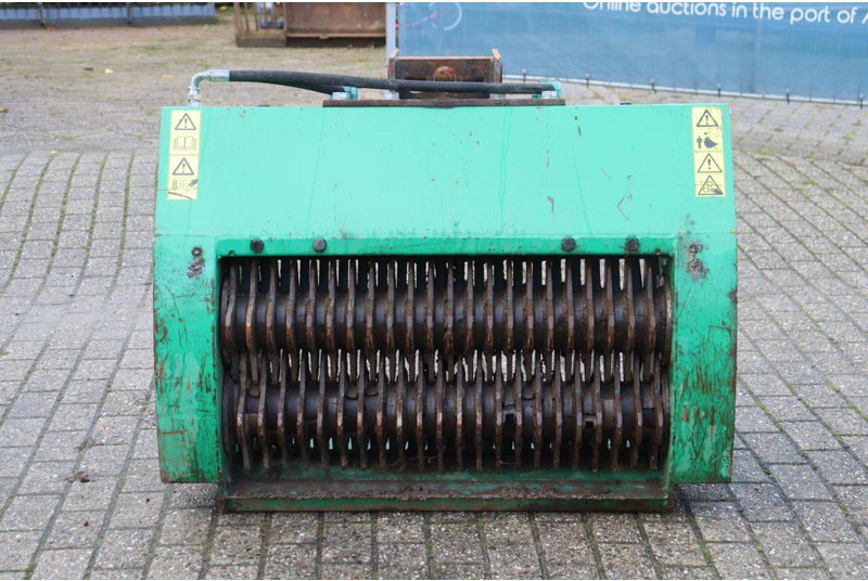 Cobra XS2-90 - Навесное оборудование: фото 4 Cobra XS2-90 - Навесное оборудование: фото 4