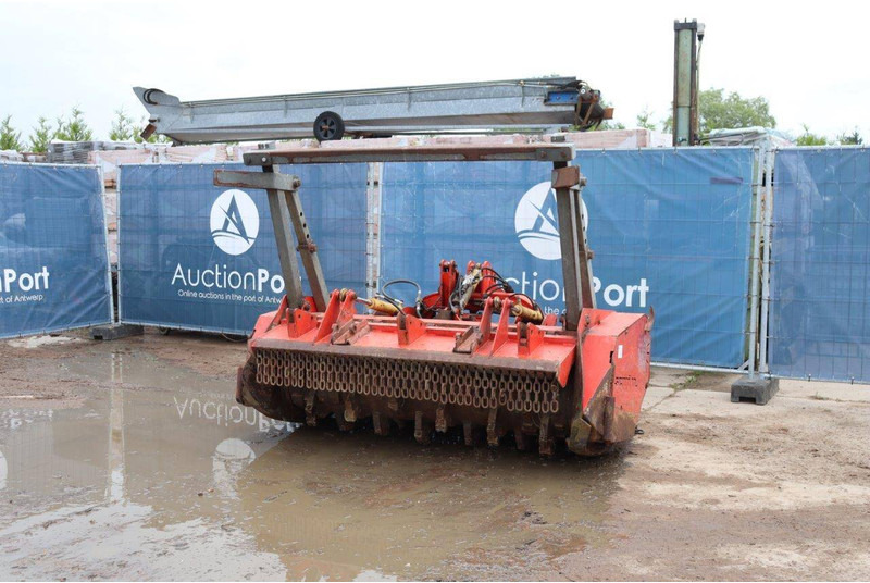 SEPPI M - Навесное оборудование: фото 3 SEPPI M - Навесное оборудование: фото 3