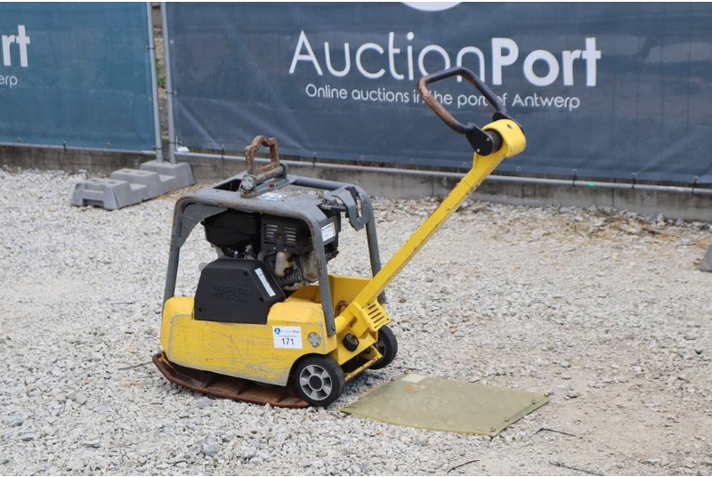Neuson BPU 3050A - Виброплита: фото 3 Neuson BPU 3050A - Виброплита: фото 3