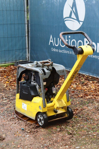 Neuson DPU3050 - Виброплита: фото 3 Neuson DPU3050 - Виброплита: фото 3