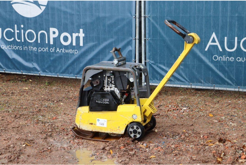 Neuson DPU3760 - Виброплита: фото 2 Neuson DPU3760 - Виброплита: фото 2