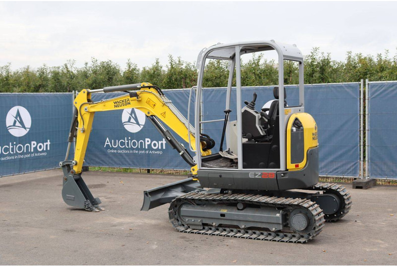 Neuson EZ28 - Мини-экскаватор: фото 4 Neuson EZ28 - Мини-экскаватор: фото 4