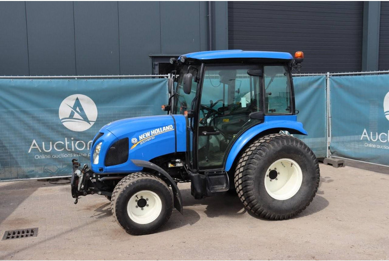New Holland Boomer 50 - Трактор: фото 1 New Holland Boomer 50 - Трактор: фото 1