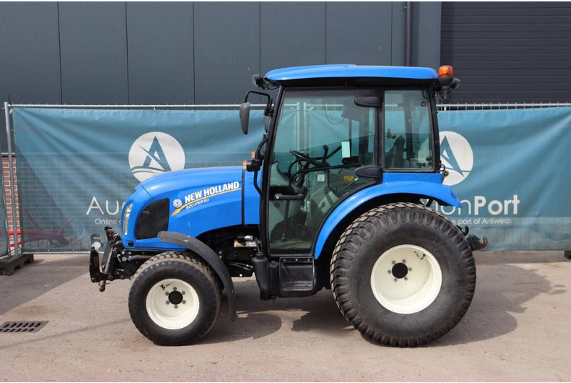 New Holland Boomer 50 - Трактор: фото 2 New Holland Boomer 50 - Трактор: фото 2