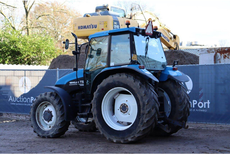 New Holland TS90 - Трактор: фото 4 New Holland TS90 - Трактор: фото 4