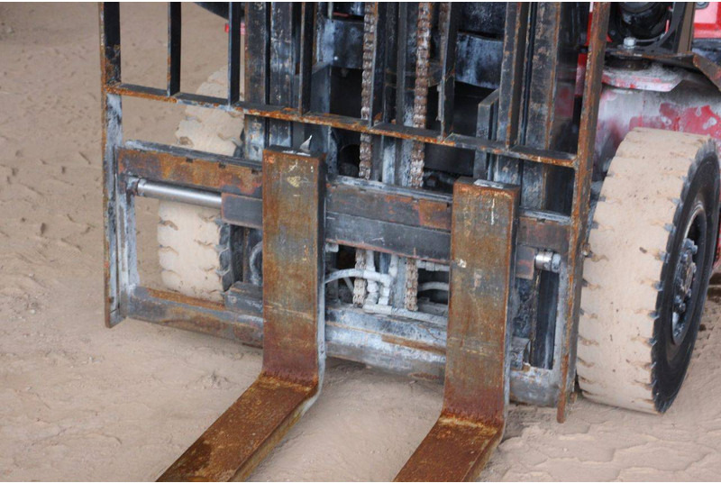 Газовый погрузчик Nissan 25: фото 10 Газовый погрузчик Nissan 25: фото 10