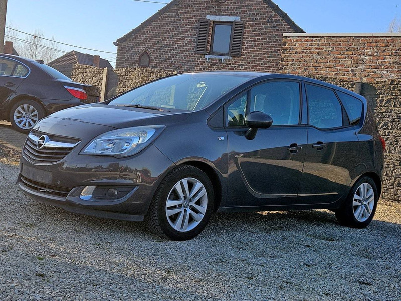 Opel Meriva (B - update) 1.4 Turbo - Седан: фото 1 Opel Meriva (B - update) 1.4 Turbo - Седан: фото 1