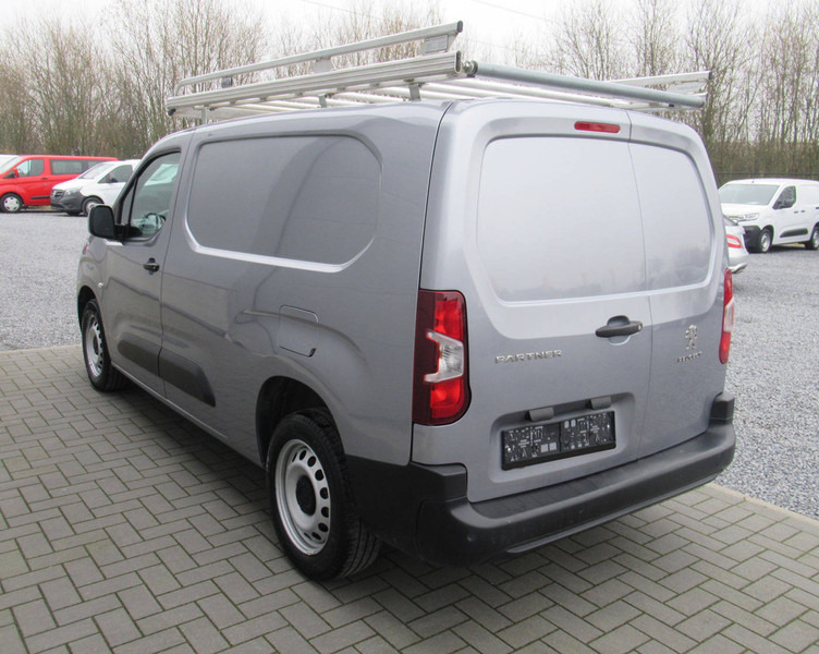 Peugeot Partner 1.5 BlueHDi Automatic - Цельнометаллический фургон: фото 3 Peugeot Partner 1.5 BlueHDi Automatic - Цельнометаллический фургон: фото 3