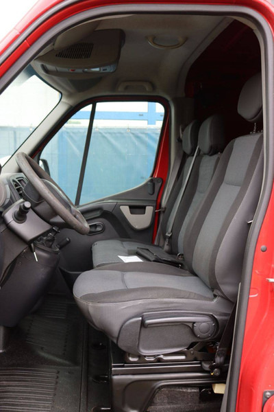 Цельнометаллический фургон Renault Master: фото 20