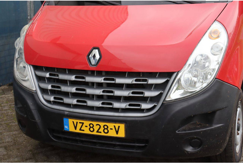 Цельнометаллический фургон Renault Master: фото 10