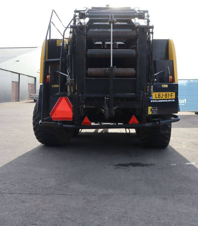 New Holland BB9060 - Сельскохозяйственная техника: фото 5 New Holland BB9060 - Сельскохозяйственная техника: фото 5