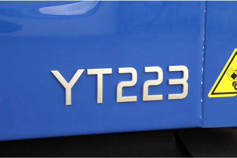 Терминальный тягач Terberg YT223: фото 13 Терминальный тягач Terberg YT223: фото 13