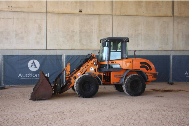 Terex SKL 844 - Колёсный погрузчик: фото 1 Terex SKL 844 - Колёсный погрузчик: фото 1