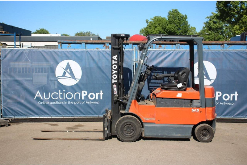 Toyota 7FBMF25 - Электропогрузчик: фото 2 Toyota 7FBMF25 - Электропогрузчик: фото 2