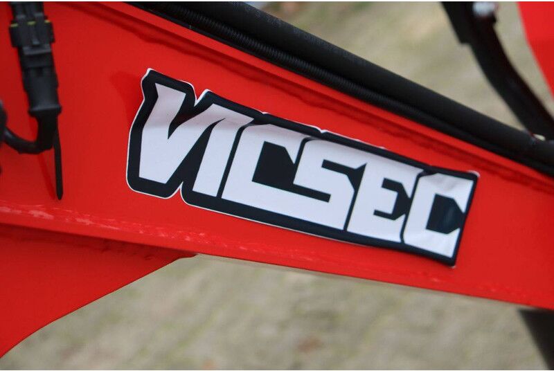 Новый Мини-экскаватор VICSEC 13-R: фото 16 Новый Мини-экскаватор VICSEC 13-R: фото 16