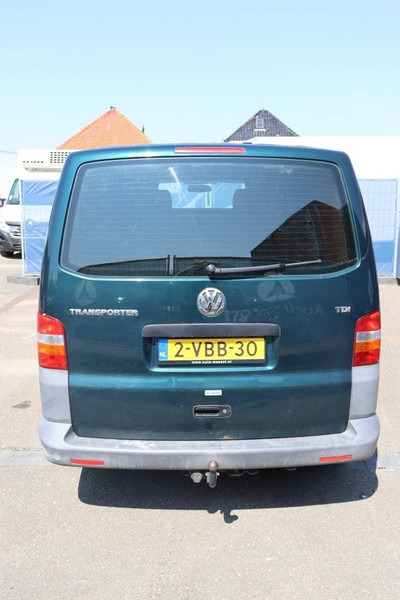 Volkswagen Transporter T5 - Цельнометаллический фургон: фото 5 Volkswagen Transporter T5 - Цельнометаллический фургон: фото 5