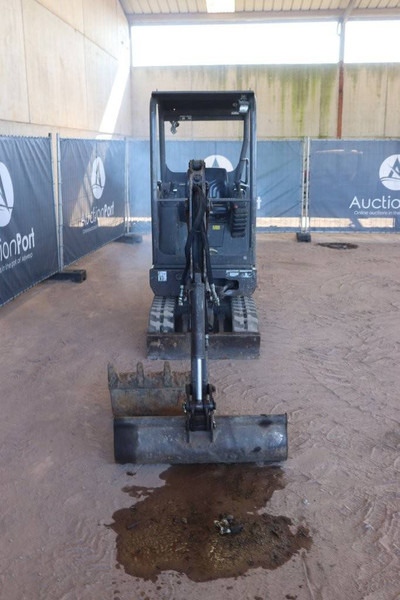 Мини-экскаватор Volvo EC15D: фото 7