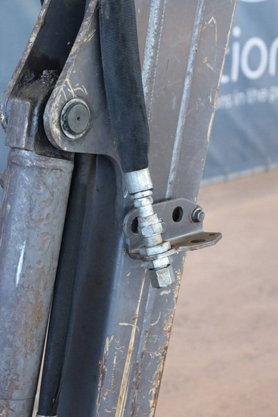 Мини-экскаватор Volvo EC15D: фото 19