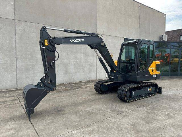 Volvo EC55D - Гусеничный экскаватор: фото 1 Volvo EC55D - Гусеничный экскаватор: фото 1