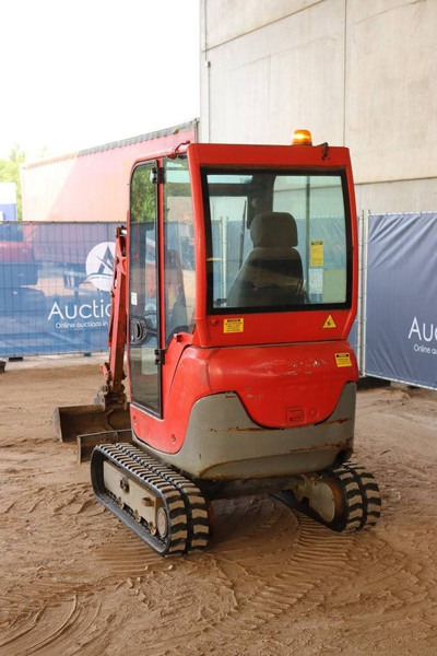 Yanmar SV17EX - Мини-экскаватор: фото 4 Yanmar SV17EX - Мини-экскаватор: фото 4