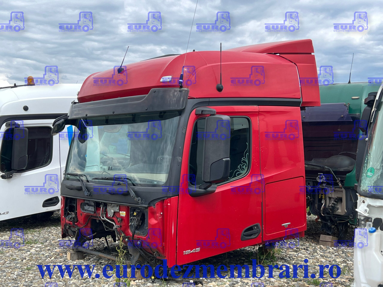 CABINA BIGSPACE MERCEDES ACTROS MP4 - Кабина для Грузовиков: фото 2 CABINA BIGSPACE MERCEDES ACTROS MP4 - Кабина для Грузовиков: фото 2