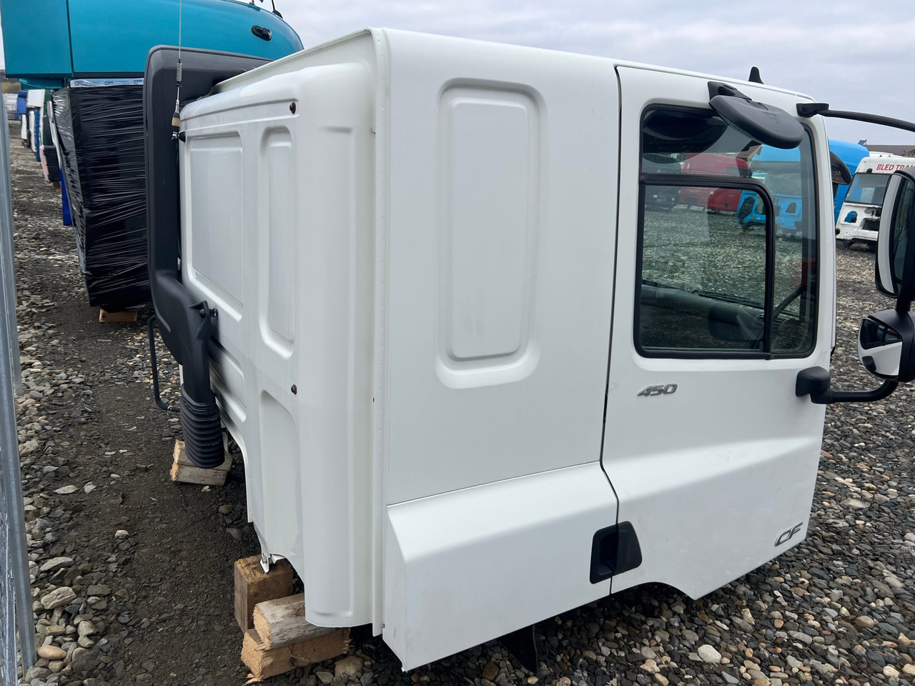 CABINA DAF CF SLEEPER CAB L2H1 - Кабина для Грузовиков: фото 5 CABINA DAF CF SLEEPER CAB L2H1 - Кабина для Грузовиков: фото 5