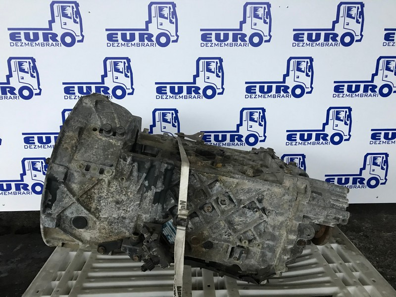 CUTIE DE VITEZE ZF 8 S 151 R=13,86-1,00 - Коробка передач для Грузовиков: фото 1 CUTIE DE VITEZE ZF 8 S 151 R=13,86-1,00 - Коробка передач для Грузовиков: фото 1