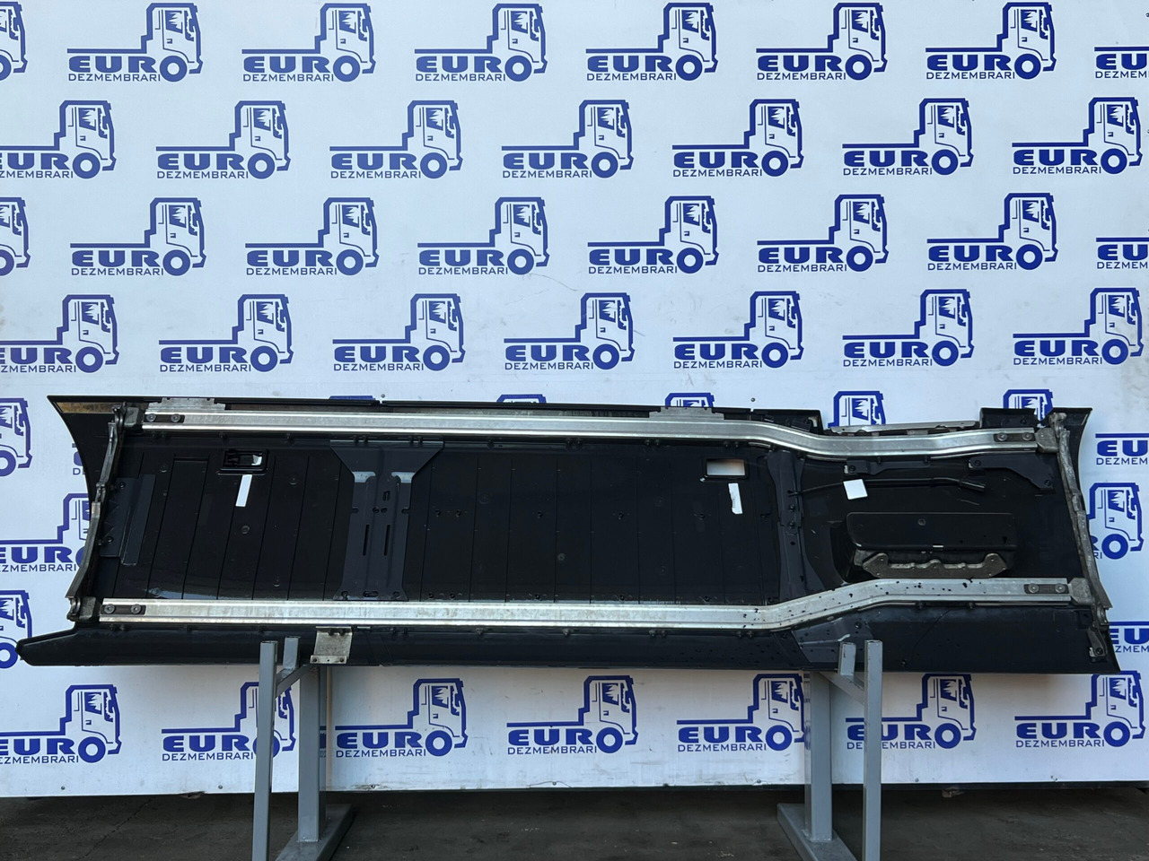 PARABICICLIST STANGA SCANIA SUPER 2337981, 2623617, 2891581, 2610852, 2833154, 2833153, 2591143 - Кузов и экстерьер для Грузовиков: фото 2 PARABICICLIST STANGA SCANIA SUPER 2337981, 2623617, 2891581, 2610852, 2833154, 2833153, 2591143 - Кузов и экстерьер для Грузовиков: фото 2