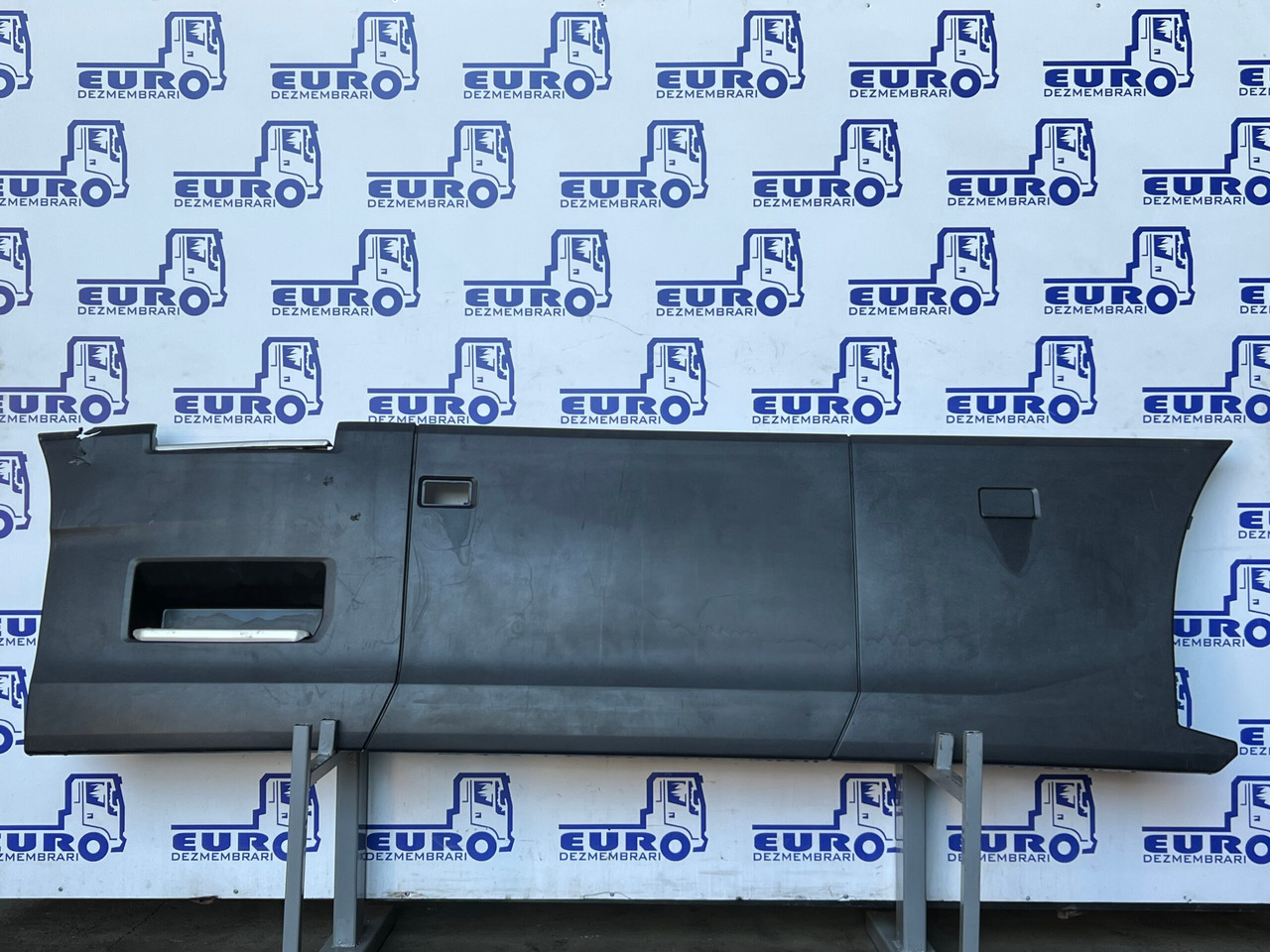 PARABICICLIST STANGA SCANIA SUPER 2337981, 2623617, 2891581, 2610852, 2833154, 2833153, 2591143 - Кузов и экстерьер для Грузовиков: фото 1 PARABICICLIST STANGA SCANIA SUPER 2337981, 2623617, 2891581, 2610852, 2833154, 2833153, 2591143 - Кузов и экстерьер для Грузовиков: фото 1