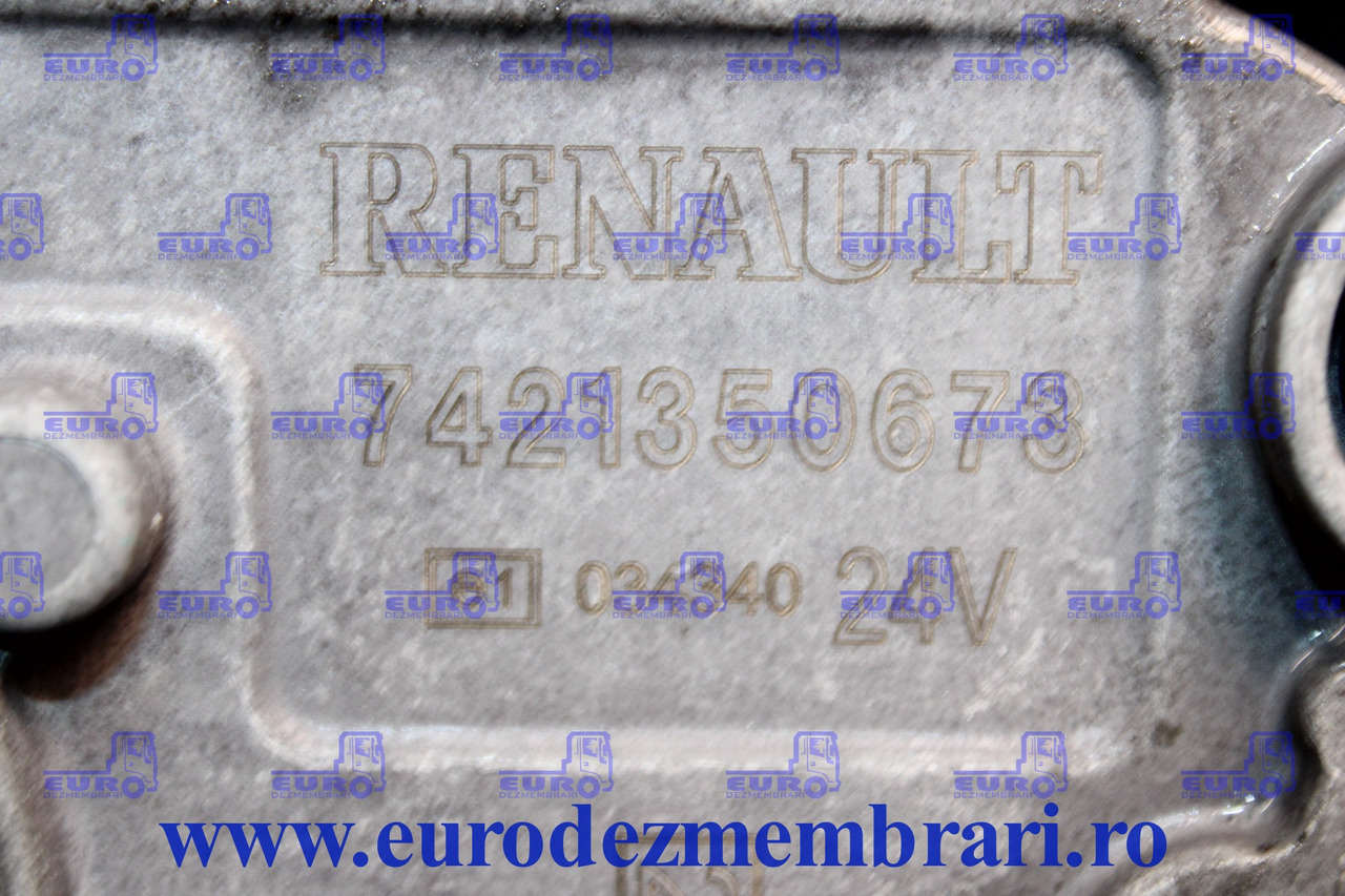 POMPA ADBLUE RENAULT PREMIUM 7421350673 7421582905 7422169013 7485020842 7421687109 7421911394 7422668889 - Выхлопная система для Грузовиков: фото 5 POMPA ADBLUE RENAULT PREMIUM 7421350673 7421582905 7422169013 7485020842 7421687109 7421911394 7422668889 - Выхлопная система для Грузовиков: фото 5