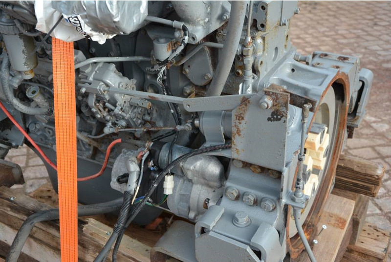 Двигатель для Строительной техники Hino EM100 engine complete: фото 6 Двигатель для Строительной техники Hino EM100 engine complete: фото 6