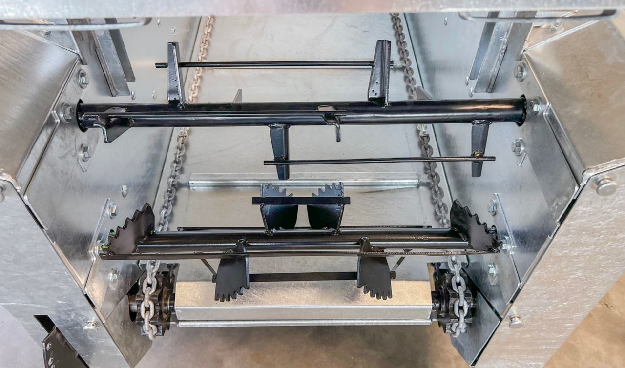 Новый Навозоразбрасыватель Cynkomet Rozrzutnik obornika 800 kg / Miststreuer Mini / SPREADER N-200: фото 6