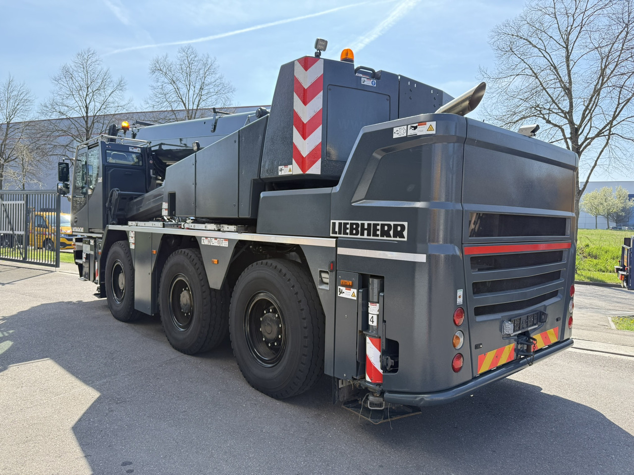 Liebherr LTC 1050-3.1 | 6 x 6 | Klappspitze | Funk inkl. RemoteDrive - Мобильный кран: фото 3 Liebherr LTC 1050-3.1 | 6 x 6 | Klappspitze | Funk inkl. RemoteDrive - Мобильный кран: фото 3