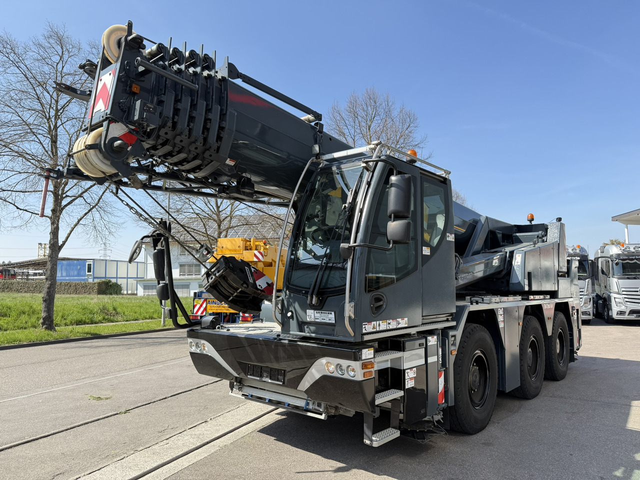 Liebherr LTC 1050-3.1 | 6 x 6 | Klappspitze | Funk inkl. RemoteDrive - Мобильный кран: фото 1 Liebherr LTC 1050-3.1 | 6 x 6 | Klappspitze | Funk inkl. RemoteDrive - Мобильный кран: фото 1