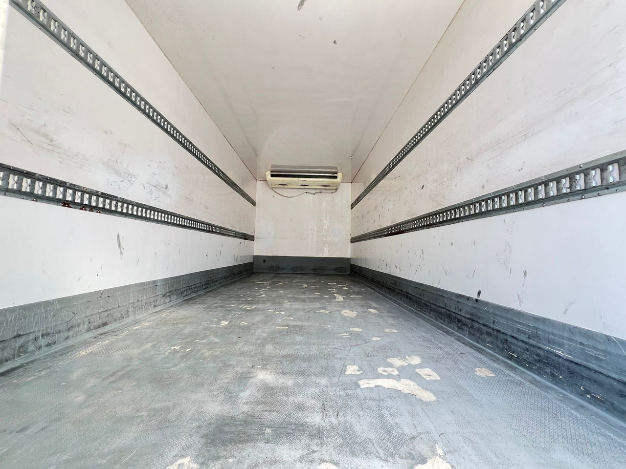 IVECO ML140E28 Eurocargo E6 (Refrigerator) - Рефрижератор: фото 5 IVECO ML140E28 Eurocargo E6 (Refrigerator) - Рефрижератор: фото 5