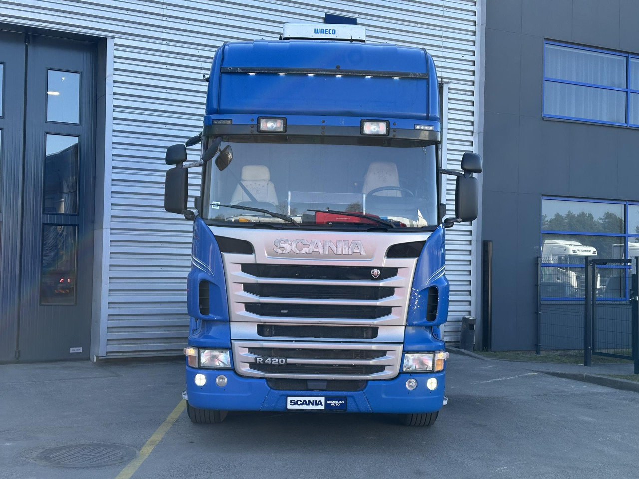 SCANIA R 420 LA4x2MLA - Тягач: фото 5 SCANIA R 420 LA4x2MLA - Тягач: фото 5