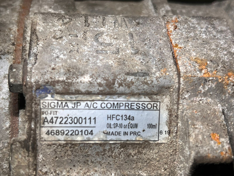 Mercedes-Benz - Компрессор кондиционера: фото 2 Mercedes-Benz - Компрессор кондиционера: фото 2