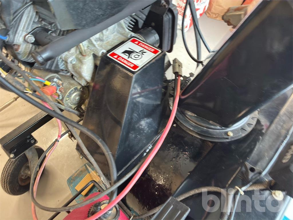 Снегоуборочная машина Bercomac 54: фото 33