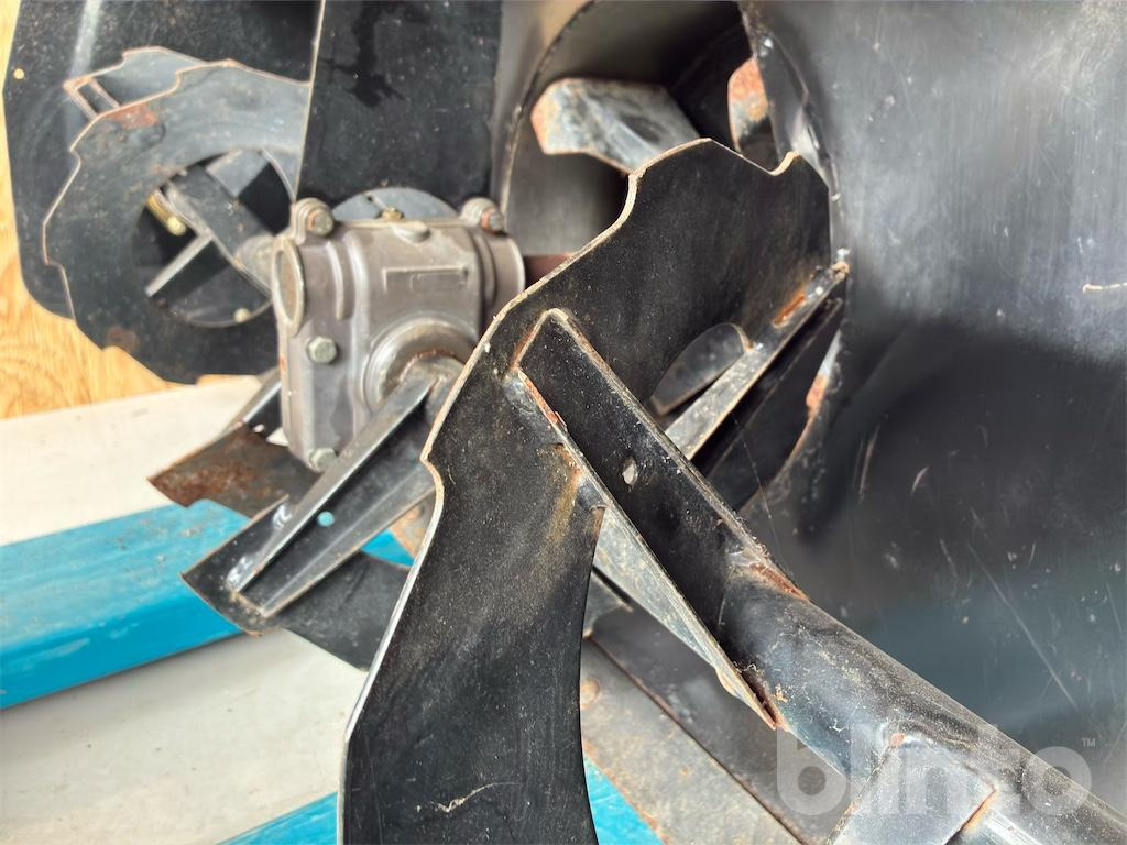 Снегоуборочная машина Bercomac 54: фото 9