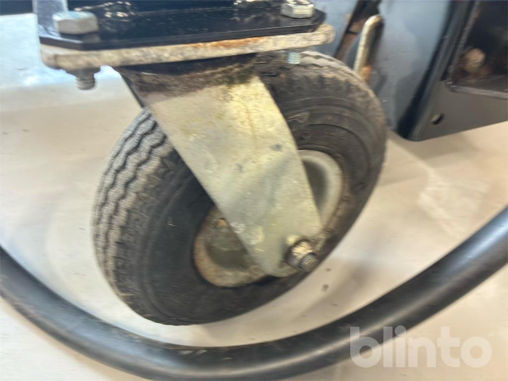 Снегоуборочная машина Bercomac 54: фото 30