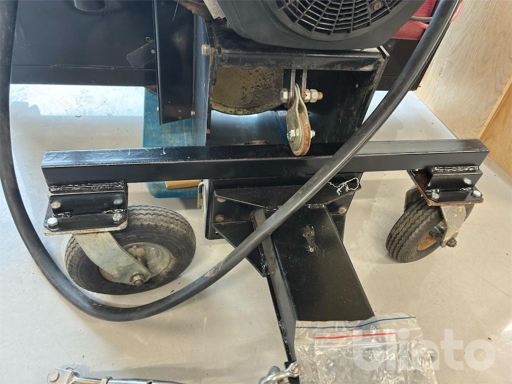 Снегоуборочная машина Bercomac 54: фото 20