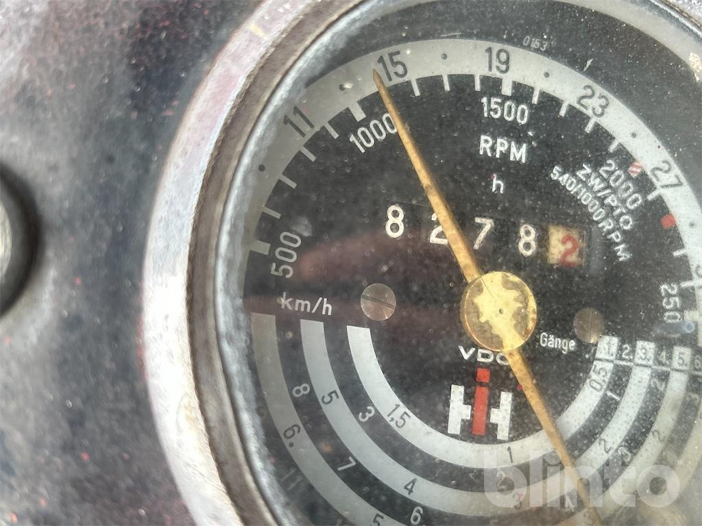 Case IHC 654 - Трактор: фото 5 Case IHC 654 - Трактор: фото 5