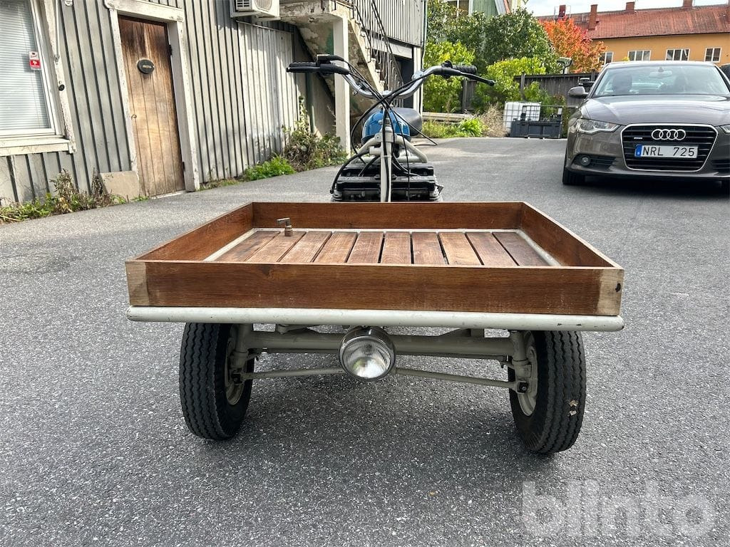 Custom - Мотоцикл: фото 2 Custom - Мотоцикл: фото 2