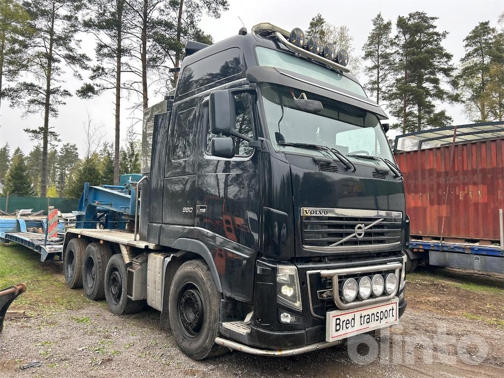 Dragbil / VOLVO FH16 660 med 5:e axel och maskinsläp / Säljes som ekipage - Другая техника: фото 4 Dragbil / VOLVO FH16 660 med 5:e axel och maskinsläp / Säljes som ekipage - Другая техника: фото 4