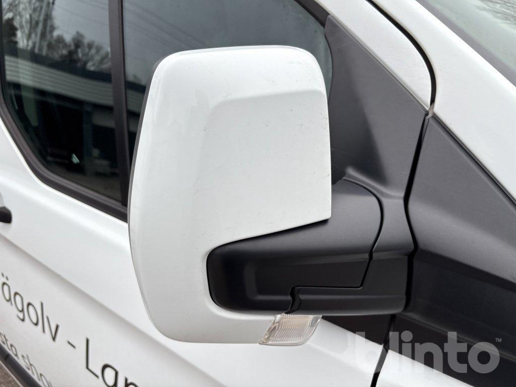 Цельнометаллический фургон FORD Transit Custom: фото 21