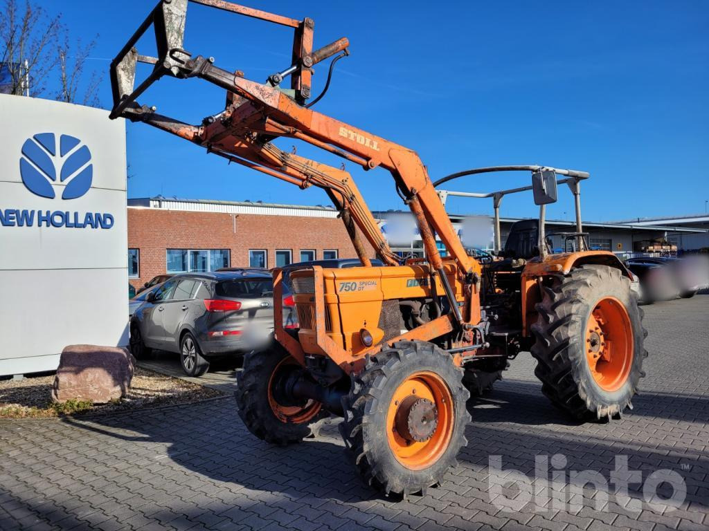 Fiat 750 DT (1974) - Трактор: фото 1 Fiat 750 DT (1974) - Трактор: фото 1