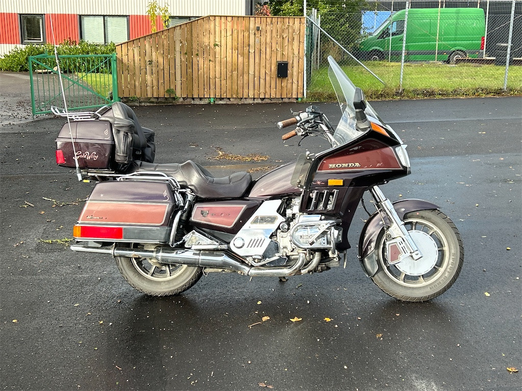 HONDA Goldwing Aspencade 1200cc - Мотоцикл: фото 2 HONDA Goldwing Aspencade 1200cc - Мотоцикл: фото 2