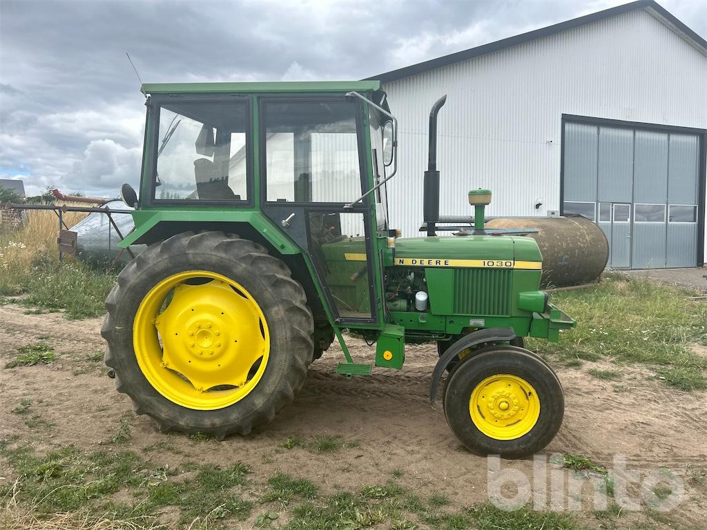 JOHN DEERE 1030 - Трактор: фото 4 JOHN DEERE 1030 - Трактор: фото 4