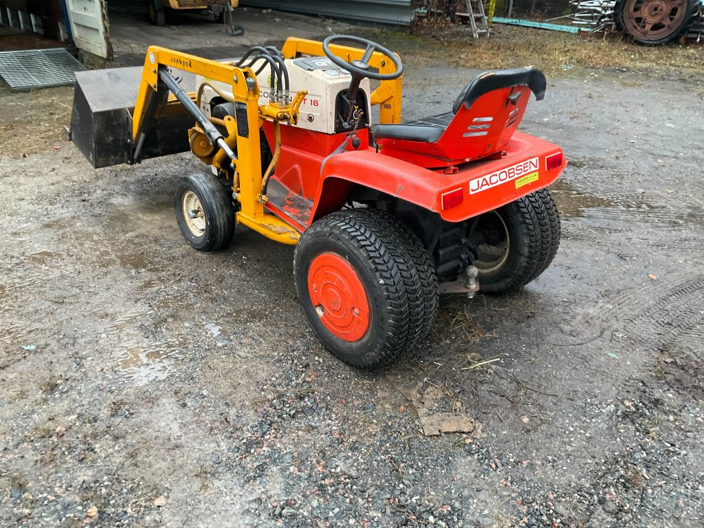 Jacobsen GT 16 Hydro - Минитрактор: фото 3 Jacobsen GT 16 Hydro - Минитрактор: фото 3